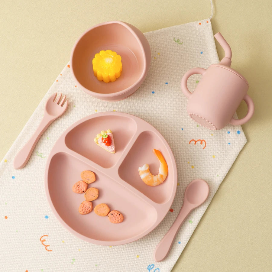 New BPA Free Silicone Baby Feeding Set Sucker Bowl Dinning Dishes Plate Straw Cup Spoon Forks For Kids