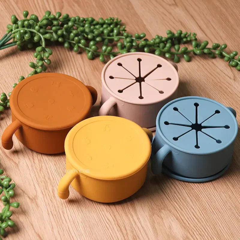 Silicone Dish for Babies Snack Bowl Kids Feeding Snack Cup with Lid Leak-proof